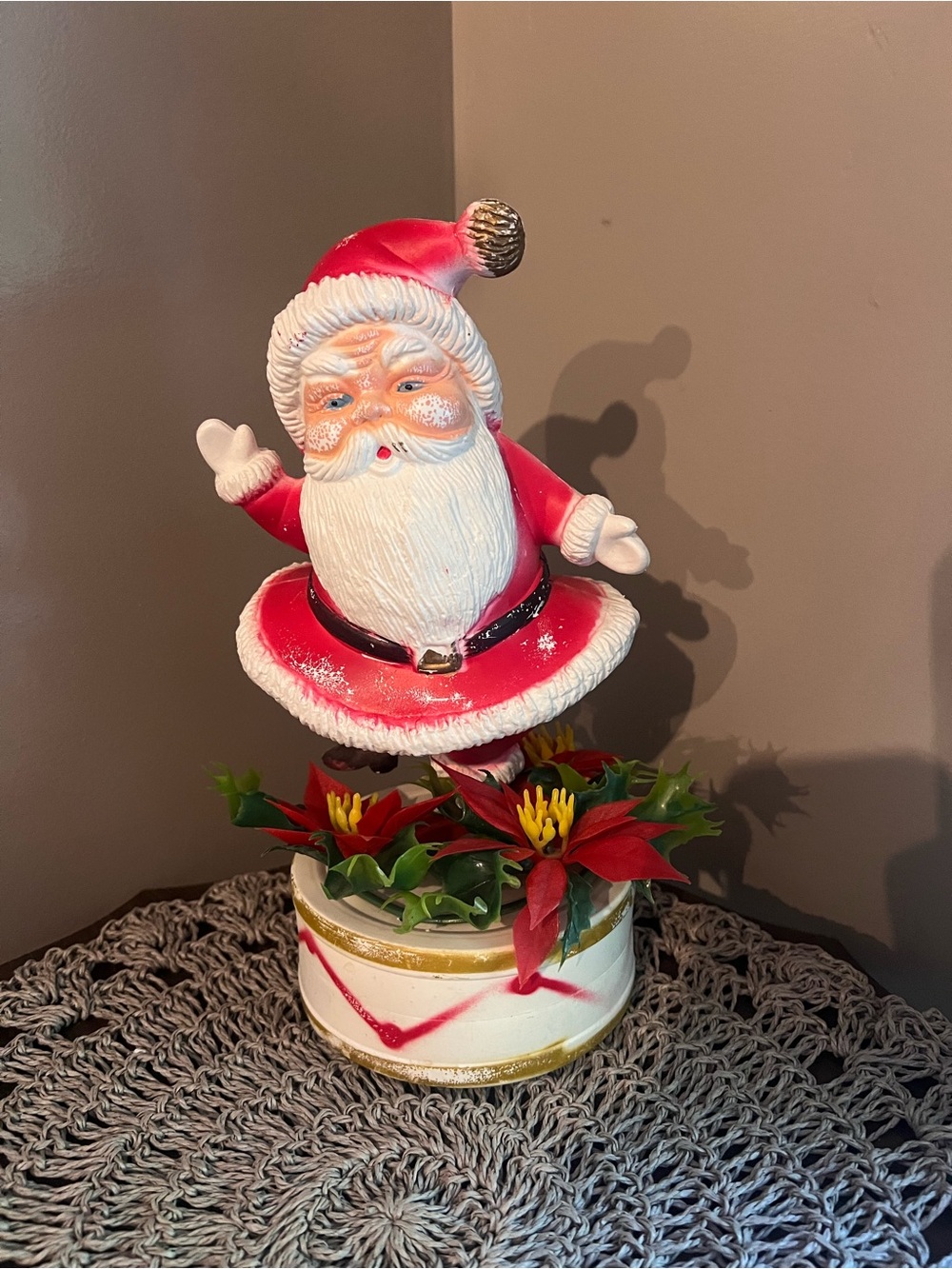 Vintage Santa Christmas blow mold table top decoration 11” dancing drum